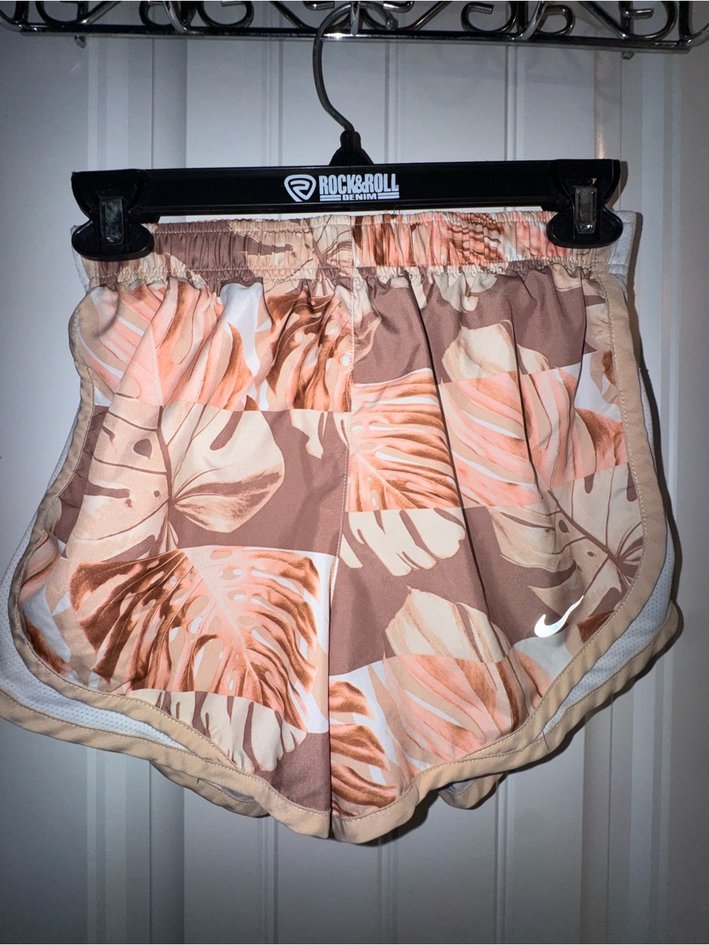 Nike Women’s Peach & Tan Tropical Running Shorts